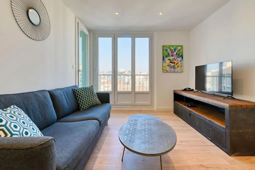Notre Dame - T4 Avec Garage A 3 Min De L'Autoroute Apartment Marseille 0*,  France